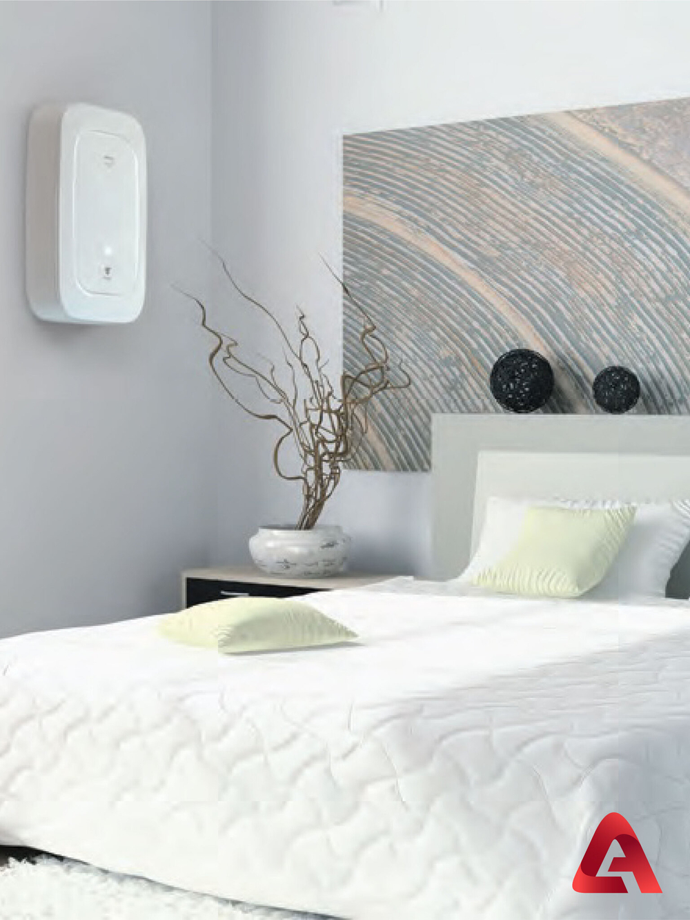 Приточный очиститель воздуха Royal Clima Brezza RCB-H 150 Lux (с нагревом)